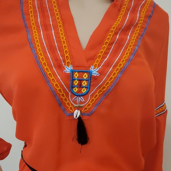 RED BOHO LANTERN SLEEVE DRESS - Picture 4 of 6